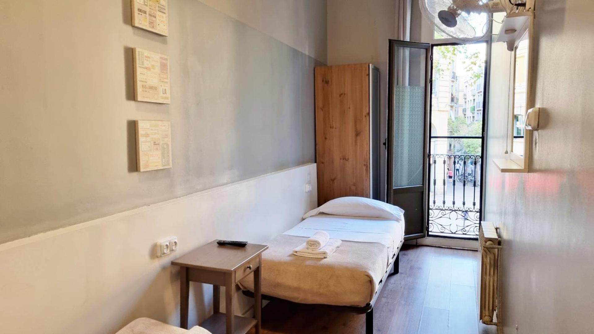 Hostal Paraiso Barcelona Exterior foto